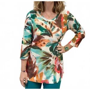 NEW FASHQUE quarter sleeve print top in teal floral